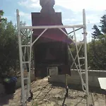 Trullo Francisco Kır Evi